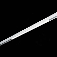 ST360.546.20 Магнитный трековый светильник Белый LED 1*20W 4000K 1 300Lm Ra>90 120 IP20 L606xW22xH44 180-240V