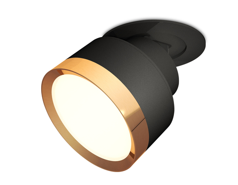 Комплект встраиваемого поворотного светильника XM8102502 SBK/PYG черный песок/золото желтое полированное GX53 (A2242, A2106, C8102, N8124)