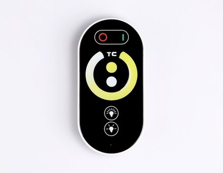 Контроллер для светодиодных лент CCT с регулировкой температуры с сенсорным радио пультом 2.4G 16A 12V 192W/ 24V 384W GS11151 (AAA)