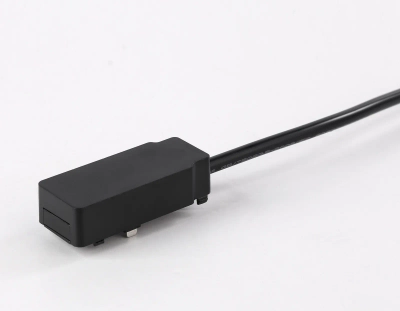 Ввод питания для шинопровода Magnetic Ultra Slim GV1262 BK черный IP20 48V 60*26*16