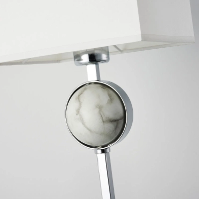 Настольный светильник Diva 2821-1T. ТМ Favourite