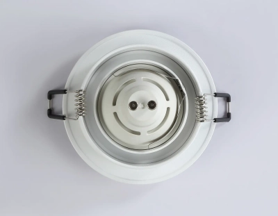 Встраиваемый точечный светильник MR16 A8920 WH белый MR16 GU5.3 D92*24