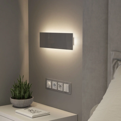 Светильник настенный светодиодый из закаленного стекла Favorit Light MRL LED 1125 дымчатый