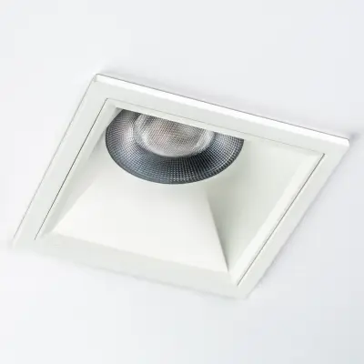 385246 Светильник CICLONE QUAD 12W LED 1868LM 36G БЕЛЫЙ 4000K IP65 Lightstar