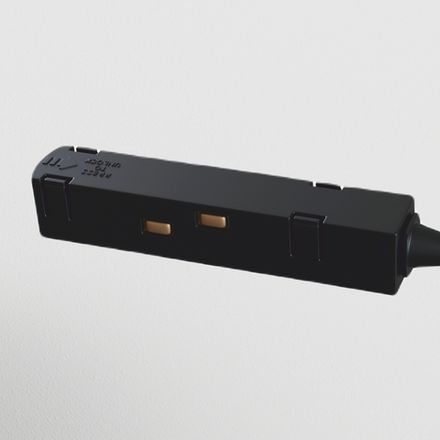 Коннектор питания угловой S35 черный, TRA004CPC-22B. TM Maytoni