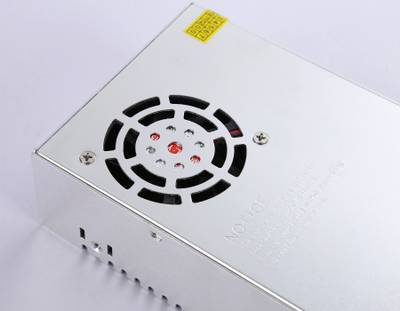 Блок питания для светодиодной ленты 24V 400W 16.7A IP20 90-260V 215*115*50 GS9652