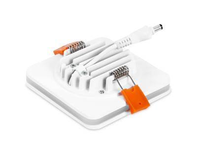 Светодиодный встраиваемый светильник TN141 WH белый LED 4200K 7W 85*85*30