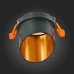 ST214.408.01 Св-к встр. Черный GU10 1*50W  IP20 L68xW68xH68 220V Без ламп