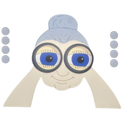 Декорация на забор "Женщина с биноклем"