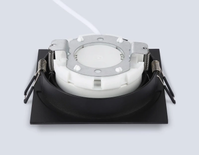 Светильник встраиваемый TN51825 BK черный GX53 max 15W 110*110*39