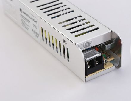 Блок питания для светодиодной ленты с EMC 12V 60W 5A IP20 185-260V 160*40*32 GS8651
