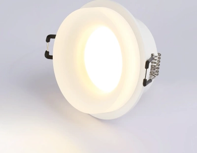 Встраиваемый точечный светильник TN130 WH белый GU5.3 92*92*37