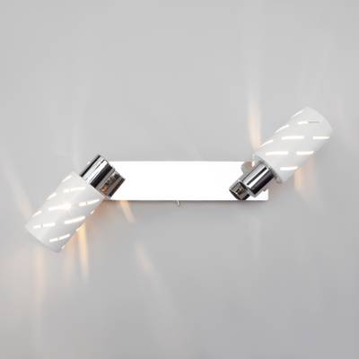 Настенный светильник с поворотными плафонами 20090/2 белый/хром