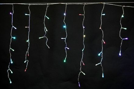 A-012 LED RGB светодиодная гирлянда "бахрома" 3x0.6м 140LED прозрачный провод