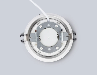 Светильник встраиваемый TN6601 WH белый IP44 GX53 max 15W D110*23