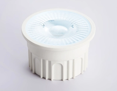 Лампа светодиодная 212203 Лампа LED MR16-PR 9W IC 6400K 220-240V 38°