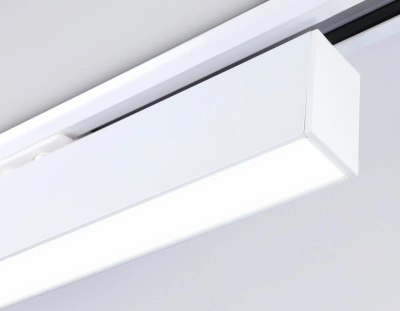 Светильник светодиодный трековый GL6772 WH белый LED 24W 4200K 600*22*48