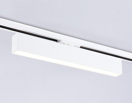 Светильник светодиодный трековый GL6769 WH белый LED 24W 3000K 600*22*48