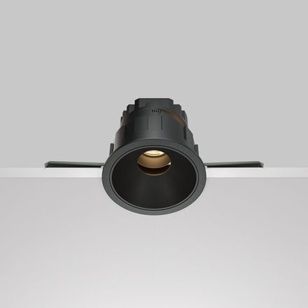 Встраиваемый светильник Wise 3000K 10W 36°, DL057-10W3K-B. TM Maytoni