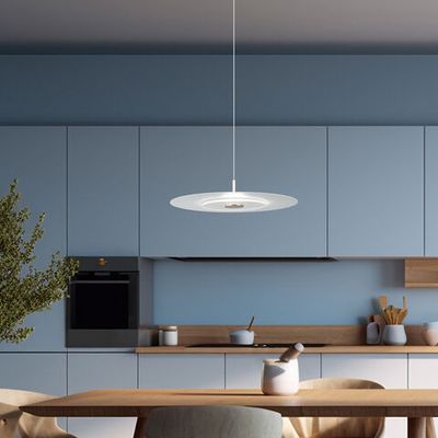 Подвесной светильник с металлическим плафоном 40031/1 LED / белый