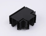 Коннектор Т-образный для корпуса в натяжной потолок Magnetic 220V 140*100*61 GL1044 BK черный