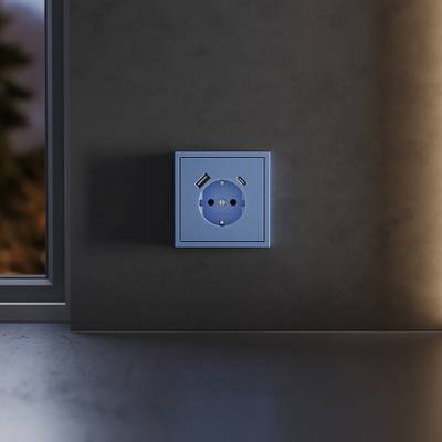 VLS001015 Накладка для розетки с заземлением и защитными шторками, с USB A+C, S70 (деним). (ТМ Maytoni)