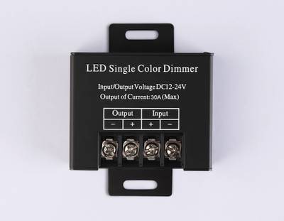 Контроллер диммер для одноцветных светодиодных лент с радио пультом 2.4G 30A 12V 360W/ 24V 720W GS11051 (CR2025)