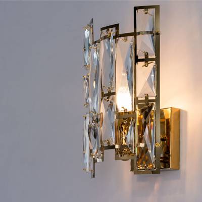 Настенный светильник Divinare MEDEA 1684/01 AP-1, 1хE14