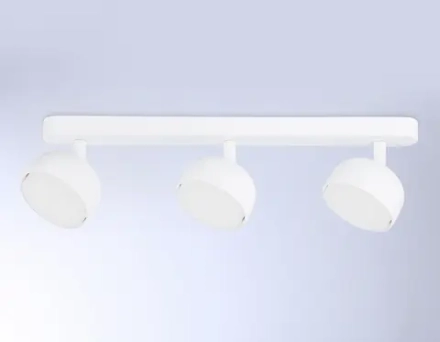 Светильник накладной TN71015/3 WH белый GX53/3 max 12W 400*80*90