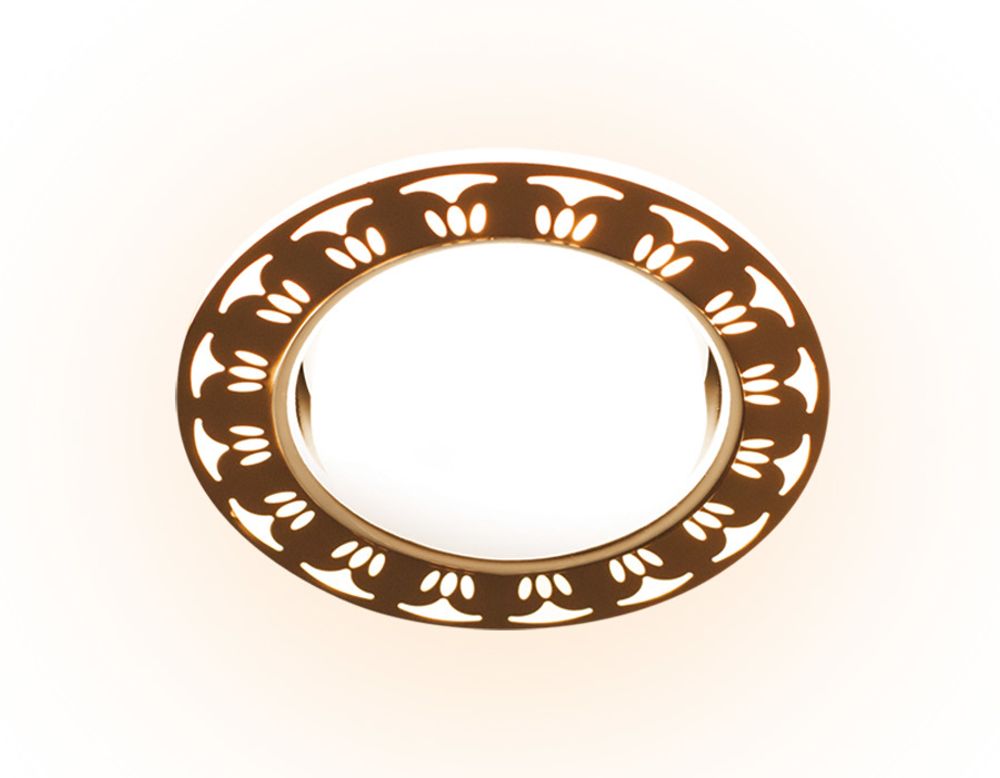 Встраиваемый точечный светильник со светодиодной лентой G433 WH/WW белый/матовый GX53+3W(LED WARM) Встраиваемый точечный светильник со светодиодной лентой G433 WH/WW белый/матовый GX53+3W(LED WARM)