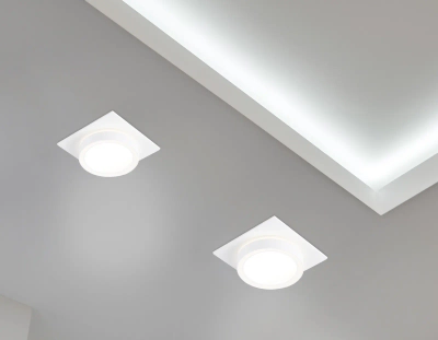 Светильник встраиваемый TN52421 WH/FR белый/белый матовый GX53 max 12W 105*105*45