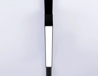 Светильник светодиодный трековый GL6777 BK черный LED 24W 4200K 600*22*48