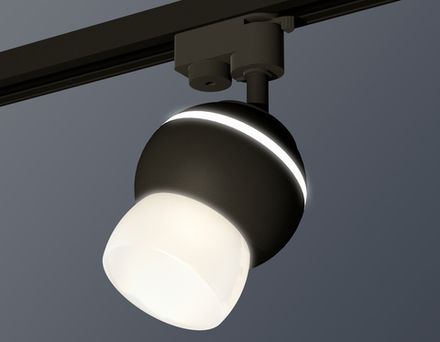 Комплект трекового однофазного светильника с подсветкой XT1102074 SBK/FR черный песок/белый матовый MR16 GU5.3 LED 3W 4200K (A2521, C1102, N7177)