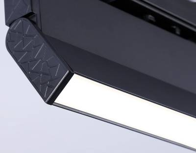 Светильник светодиодный трековый GL6808 BK черный LED 12W 4200K 230*22*87