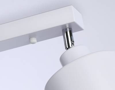 Настенно-потолочный спот в стиле лофт TR8141/2  WH белый E27*2 max 40W 340*120*180