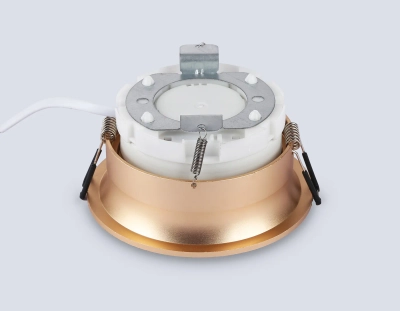 Светильник встраиваемый TN51812 GD золото GX53 max 15W D105*36