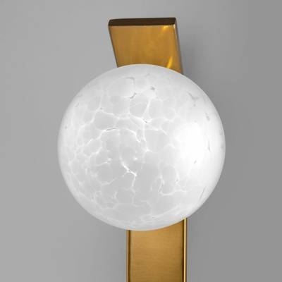 Настенный светильник со стеклянным плафоном 40019/1