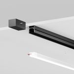 Уличная трековая система освещения Elasity IP - инновационное освещение с эффектами акцентного света. Система состоит из профиля, силиконовой линии с токоведущими жилами, которая служит основным и дополнительным освещением. Это же питание для одного или н, O-TR001-P-B2M. TM Maytoni