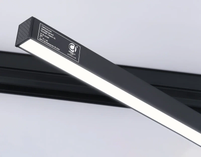 Светильник светодиодный трековый для шинопровода Magnetic GL4206 BK черный IP20 24W 4200K 48V 605*22*45