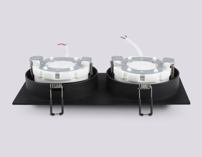 Светильник встраиваемый поворотный точечный TN51920/2 BK черный GX53 max 12W 220*115*23