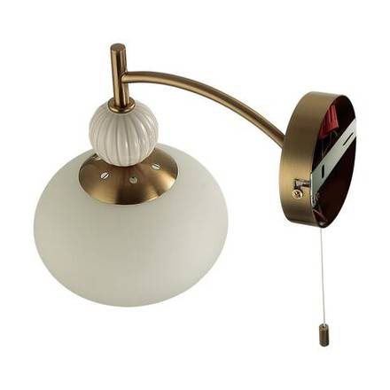 8272/1W NEOCLASSI LN26 039 латунь/бежевый/белый, металл/керамика/стекло Бра Е14 1*40W 220V GLORIYA