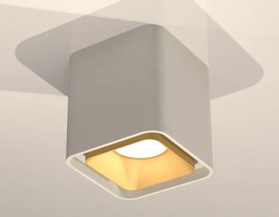 Комплект накладного светильника XS7840004 SWH/SGD белый песок/золото песок MR16 GU5.3 (C7840, N7704)