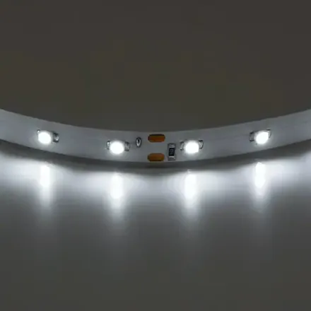400004 Лента 3528LED 12V 4.8W/m 60LED/m 3-4Lm/LED IP20 4200K-4500K 200m/box НЕЙТРАЛЬНЫЙ БЕЛЫЙ СВЕТ Lightstar