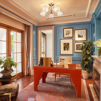 Потолочная люстра с плафонами 7777/5 золото