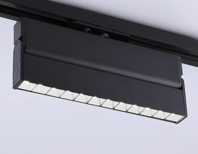 Светильник светодиодный трековый GL6819 BK черный LED 12W 4200K 24° 230*22*87