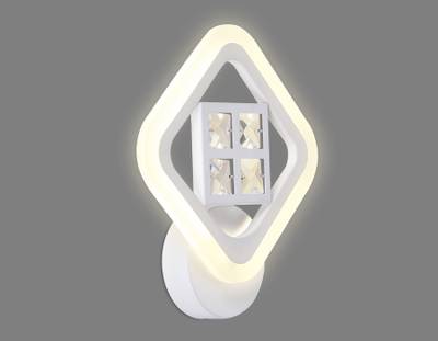 Настенный светодиодный светильник с хрусталем FA284 WH белый 15W 260*230*60