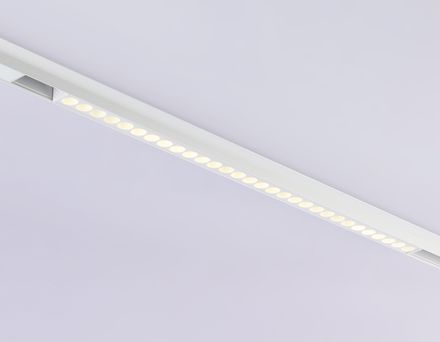 Светильник светодиодный трековый для шинопровода Magnetic GL4031 WH белый IP20 30W 4200K 48V 24° 550*22*45