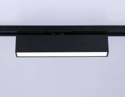 Светильник светодиодный трековый GL6767 BK черный LED 12W 4200K 300*22*48
