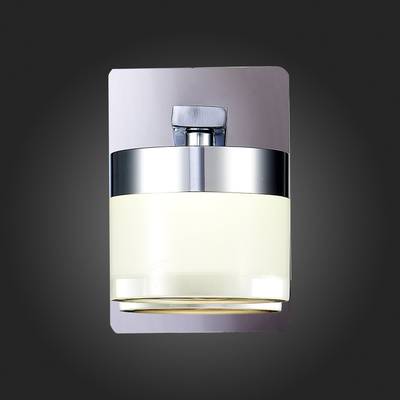 SL1600.101.01 Светильник настенный ST-Luce Хром/Белый LED 1*5W 4000K