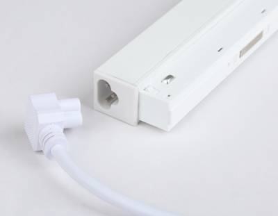 Блок питания внутренний с вводом питания для шинопровода Magnetic GL3650 WH белый IP20 100W 48V 225*45*23